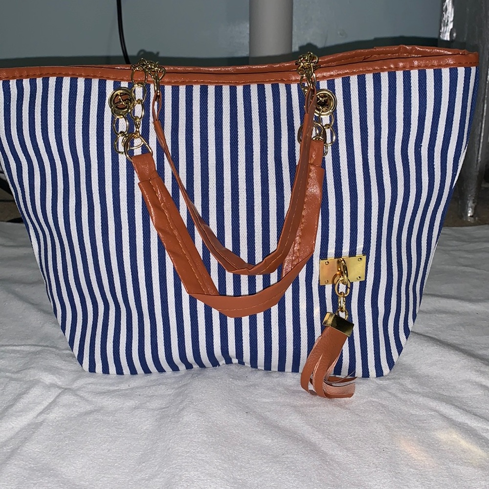 ‼️SALE‼️Woman hand bag